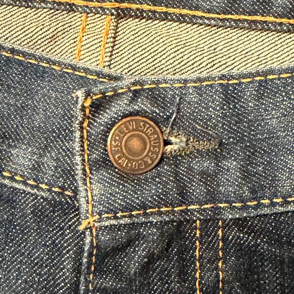 Levi's 550 Jeans Mens 34x34 Blue Relaxed Fit Dark Wash Denim - Picture 9 of 16